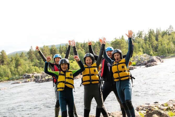 Family-Friendly Whitewater Rafting Experience - level 1 - In The Sum Up