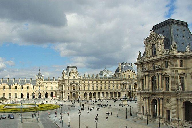 Family Treasure Hunt at the Louvre Museum - The Itinerary: A Closer Look
