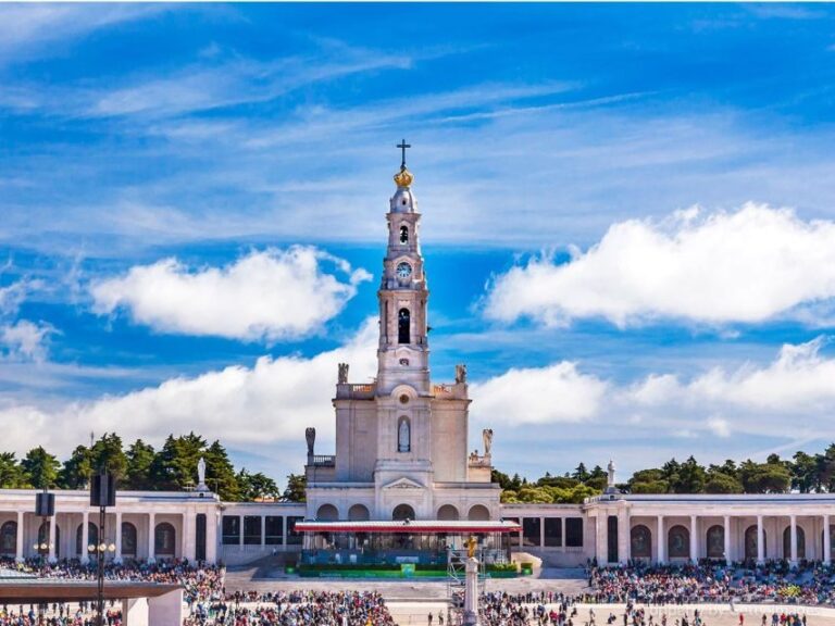 Fátima Holy City Half Day Tour - The Highlights in Detail