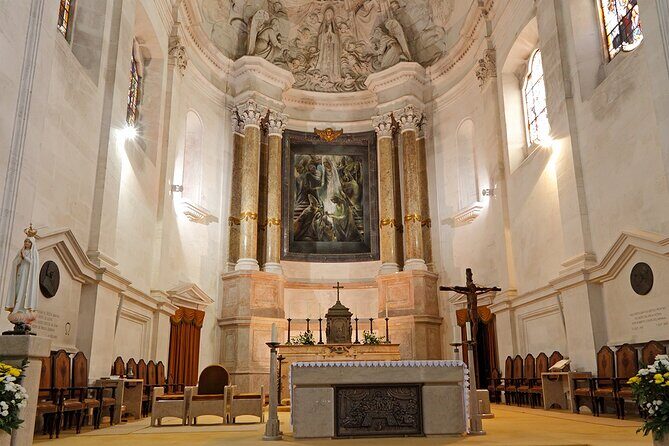 Fatima, Tomar and Convent of Christ on comfortable minivan - Who Will Love This Tour?