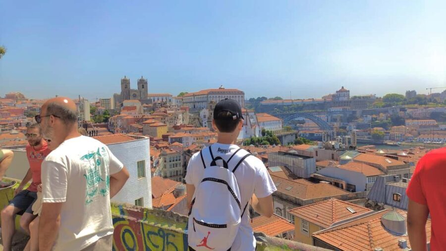 First thing to do in Porto, Know Porto Private Walking Tour. - How the Experience Feels: A Balance of Information and Atmosphere