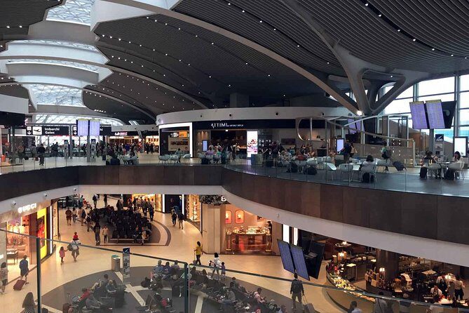 Fiumicino Airport private transfers with luxury Mercedes van - Potential Drawbacks and Things to Keep in Mind