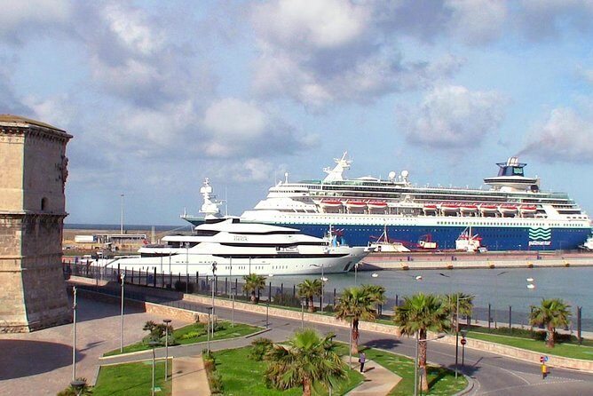 Fiumicino FCO Airport to Civitavecchia Port of Rome Private Transfer - Who Is This Transfer Best Suited For?