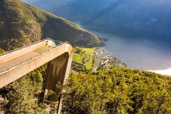 Flam: The Spectacular Stegastein Viewpoint Tour (Small Group) - Practical Details