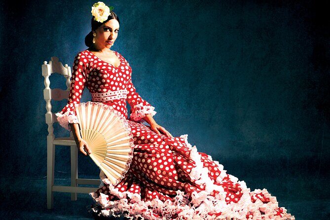 Flamenco show at the foot of the Giralda in Seville - What to expect during the show