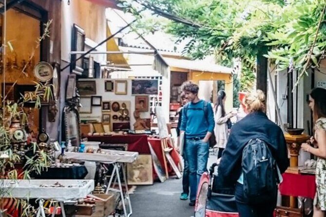 Flea Market Secrets near Montmartre: A Paris Hunt for Treasures - The Experience Itself