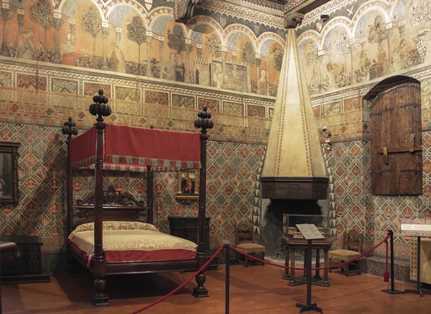 Florence: 1-Hour Private Tour of an Ancient Florentine House - The Practical Side