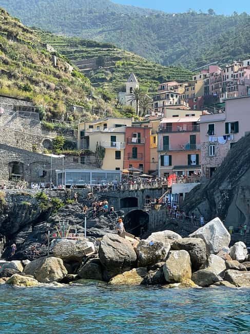 Florence: Cinque Terre Private Boat Tour with Lunch - What the Reviews Say