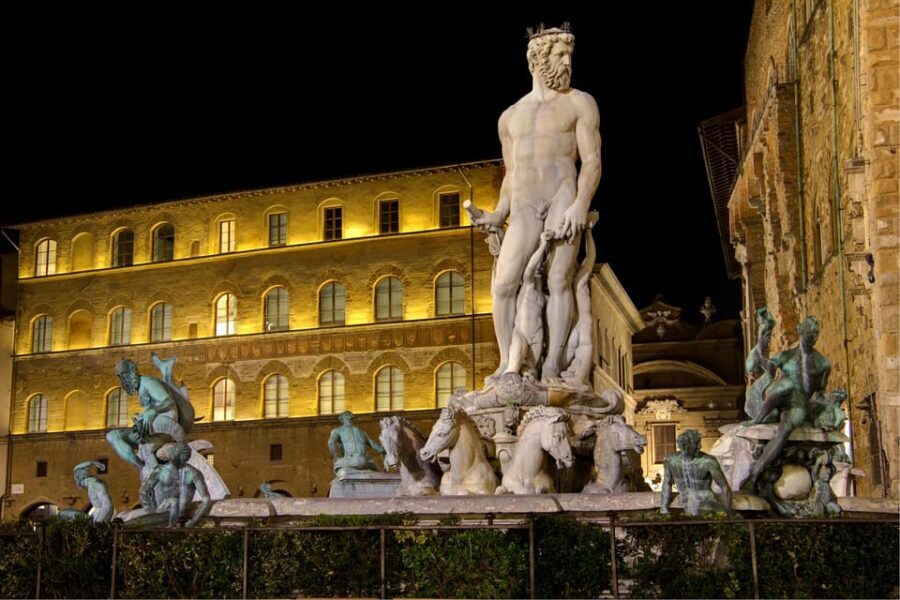 Florence: Dark Secrets & Scandals Evening Walking Tour - The Value of the Experience