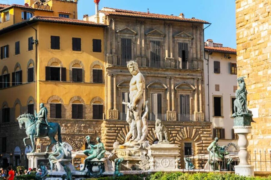 Florence: (French) Walking Tour with a licensed guide - Practicalities and Experience Details