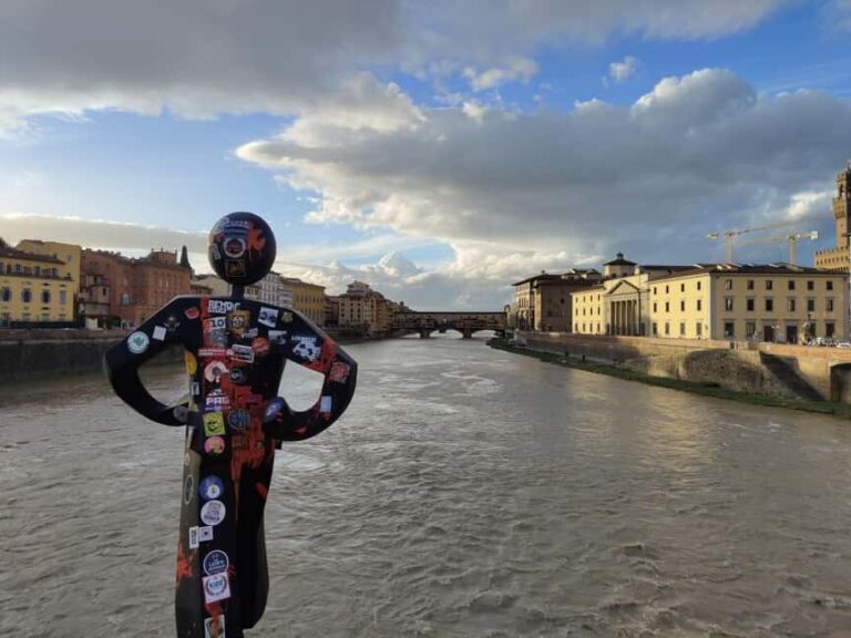 Florence: Guided Walking Tour with a Local - Who Should Consider This Tour?