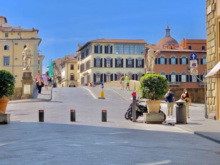 Florence: Highlights Walking Tour with Expert Guide - The Itinerary in Detail