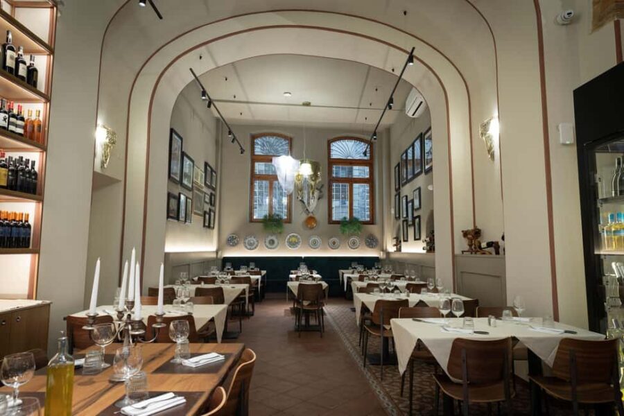 Florence: Live Grill Show & Steak Dinner with Wine - The Food and Drink