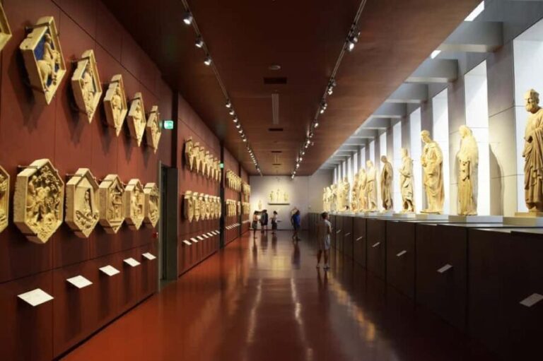 Florence: Private Michelangelo Tour with Giotto Pass - The Renaissance Florence Walk