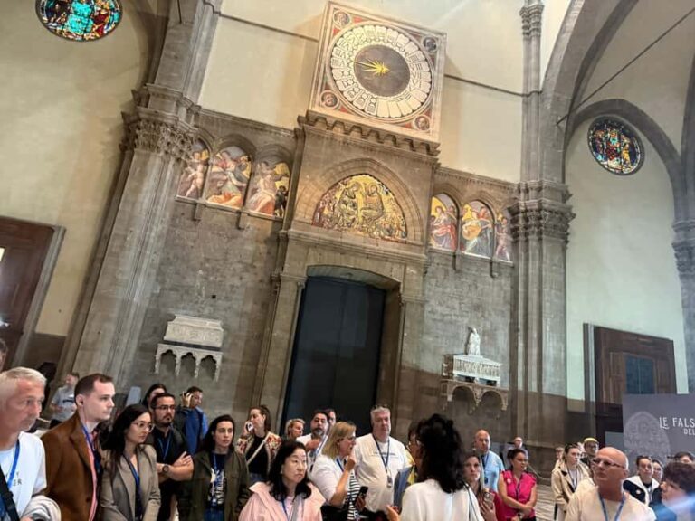 Florence: Santa Maria del Fiore Cathedral Guided Tour - Walking Through Florence’s Cathedral: What to Expect