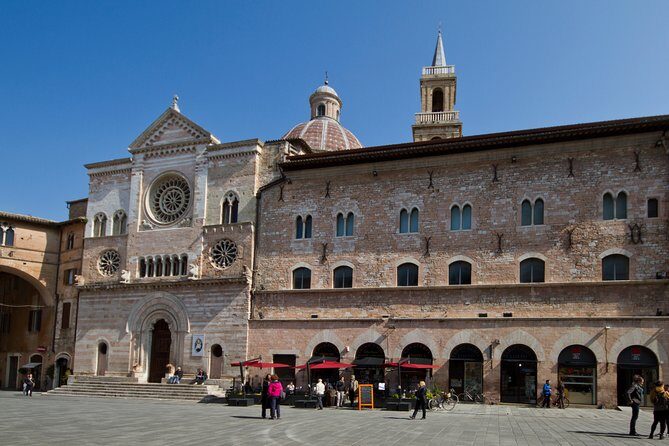 Foligno and the frescoes of Palazzo Trinci, a masterpiece of the Middle Ages  Private Tour - The Experience Provider and Cancellation Policy