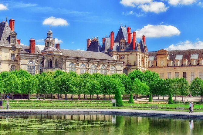Fontainebleau Day Trip from Paris with a Local: Private & Personalized - FAQ