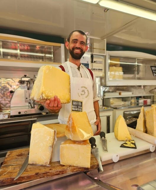 Food and Market Tour | Culinary Delights of Turin - The Cultural and Culinary Insights