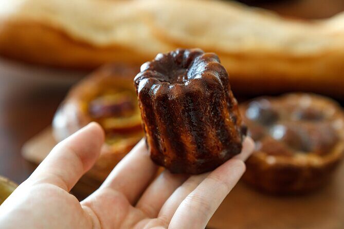 Food & History Tour in Bordeaux Old Town with Local Guide - Discovering Bordeaux’s Old Town Through Food and Stories