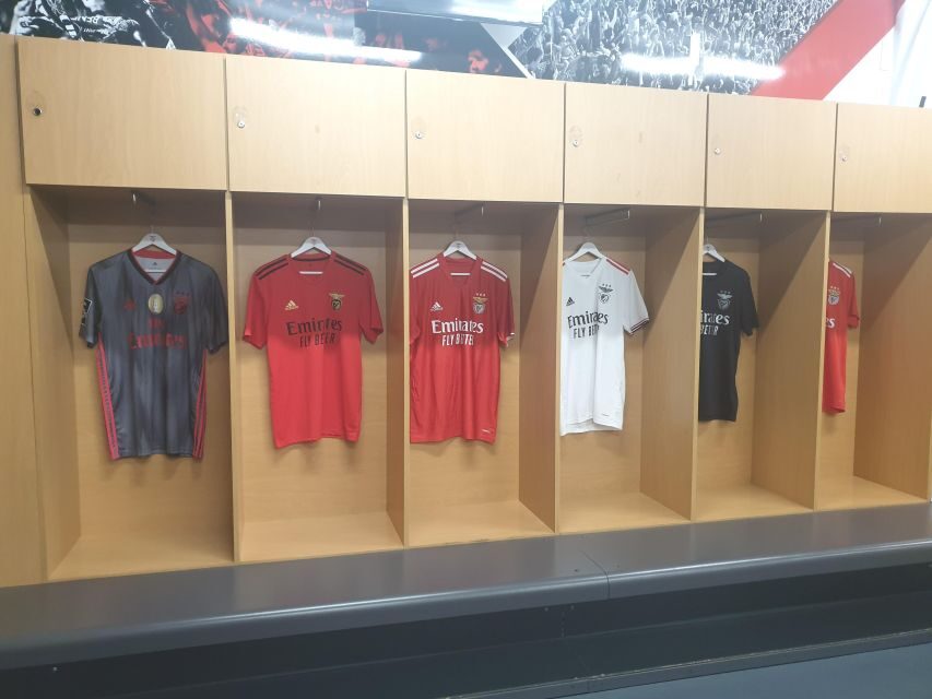 FOOTBALL LOVERS FULL DAY TOUR AT LISBON - What’s Included and What’s Not