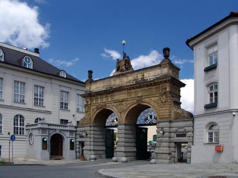 For Beer lovers: Tour to Pilsner Urquell in Pilsen - The Brewery Visit: Behind the Beer