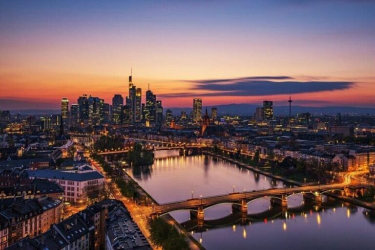 Frankfurt : Highlights & hidden Gems Private Walking Tour - A Deep Dive into the Itinerary