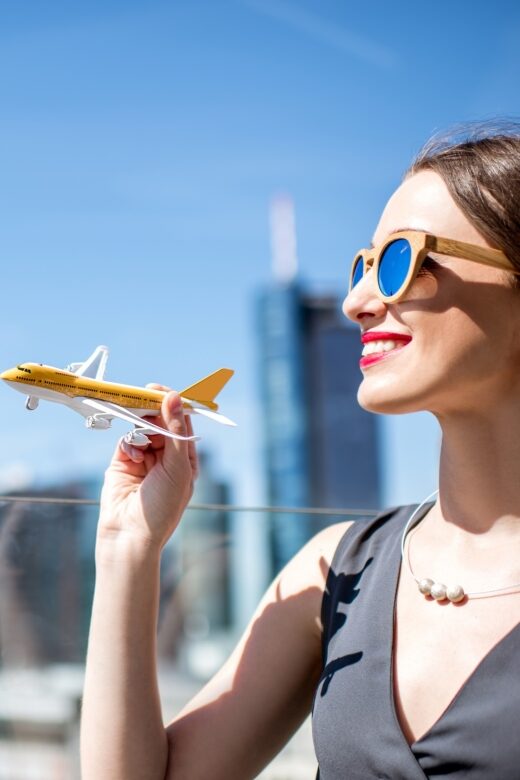 Frankfurt: Main Tower with Tickets and Guided Old Town Tour - The Itinerary: What You Can Expect