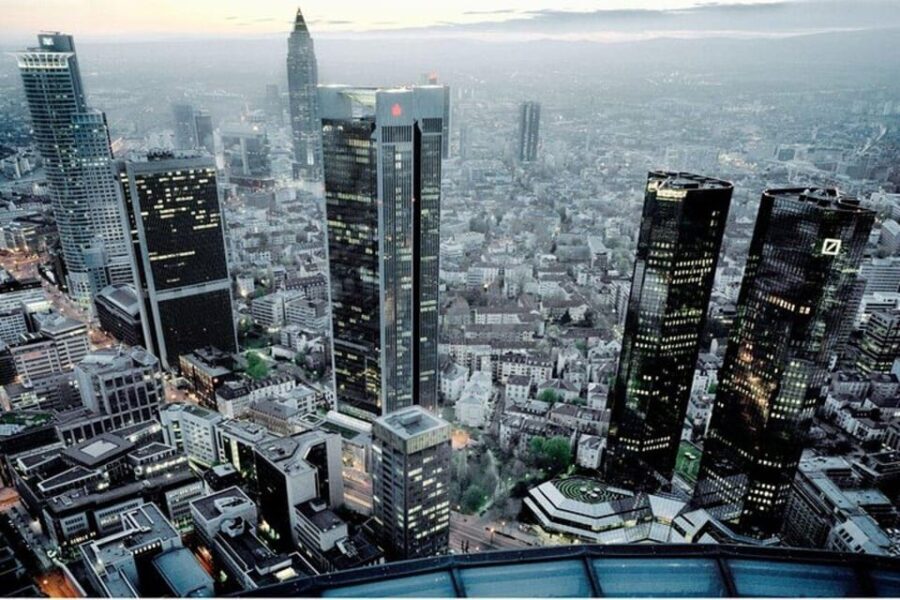 Frankfurt: Must-See Attractions Walking Tour with a Guide - The Experience: A Closer Look