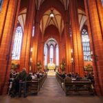 Frankfurt: Old Town Highlights Private Walking Tour - The Guide and Experience: What Reviews Tell Us