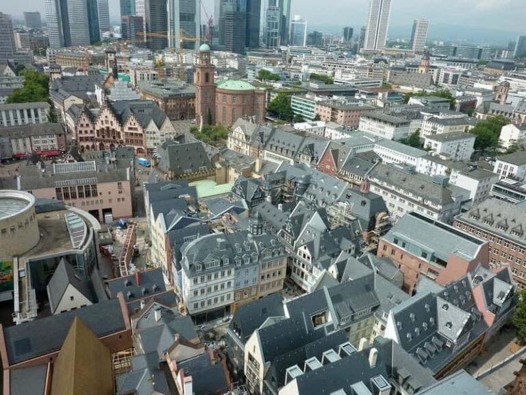 Frankfurt: Old Town Historical Walking Tour with Geo Epoche - What People Are Saying