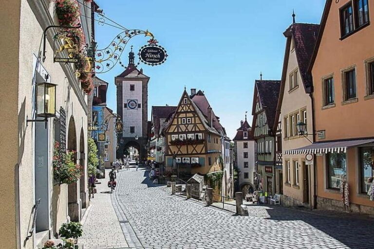 Frankfurt to Rothenburg Private Tour by Public Transport - The Itinerary in Detail