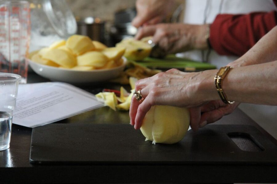 French Dessert Class with a Parisian Chef - The Setting and Atmosphere