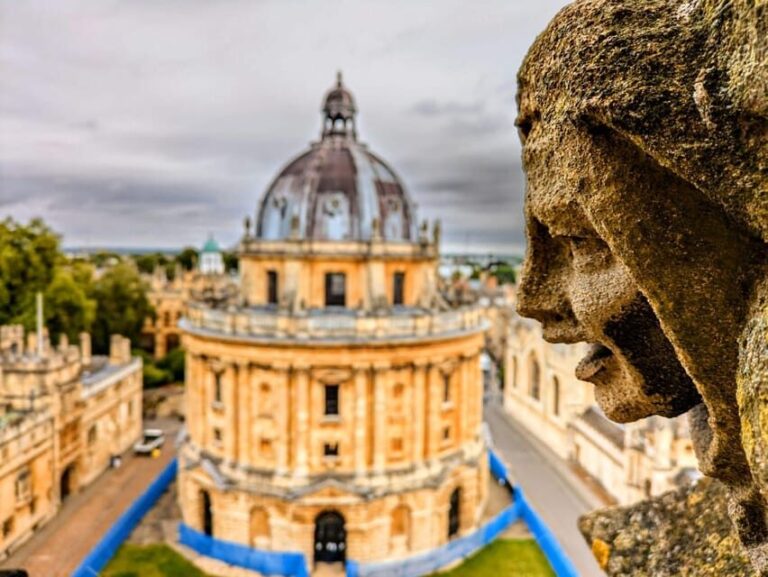 FRENCH Private Bespoke tour University and or Harry Potter - An In-Depth Look at the Tour Experience