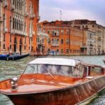 FriendInVenice Murano Burano Torcello Private Tour By Luxury Boat - Itinerary Breakdown