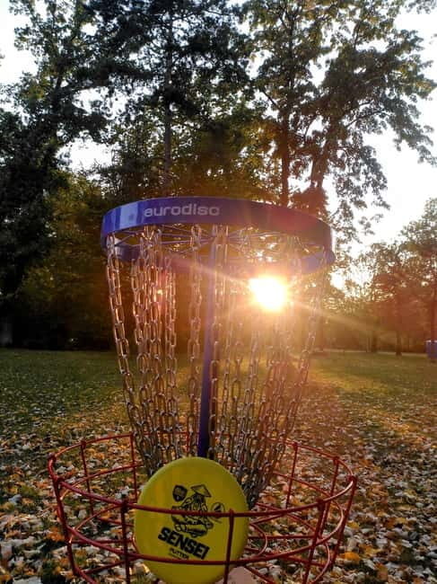 Frisbee golf / disc golf: Fun and games in a beautiful park in Leipzig - Practical Details and Tips