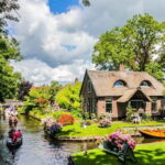 From Amsterdam: Explore Giethoorn Private Guided Tour by Car - Detailed Breakdown of the Itinerary