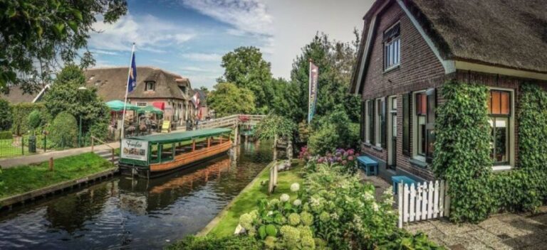 From Amsterdam: Private Tour to Giethoorn with Canal Cruise - The Practical Details