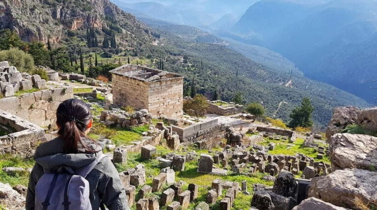 From Athens: Delphi Day Trip with Spanish-Speaking Guide - Who Is This Tour Best For?