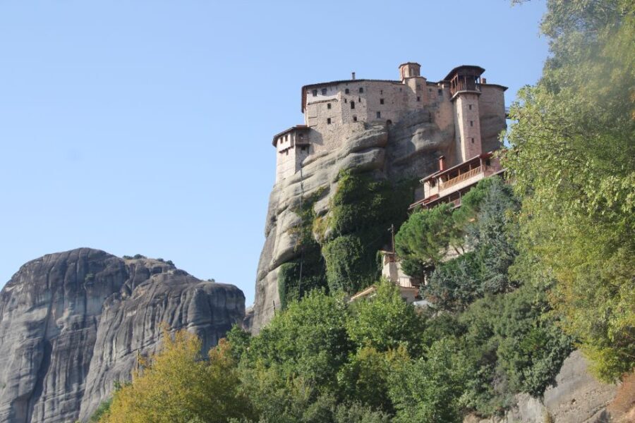 From Athens : Full Day Meteora Hike Tour & Monastery Visit - The Transport and Group Size