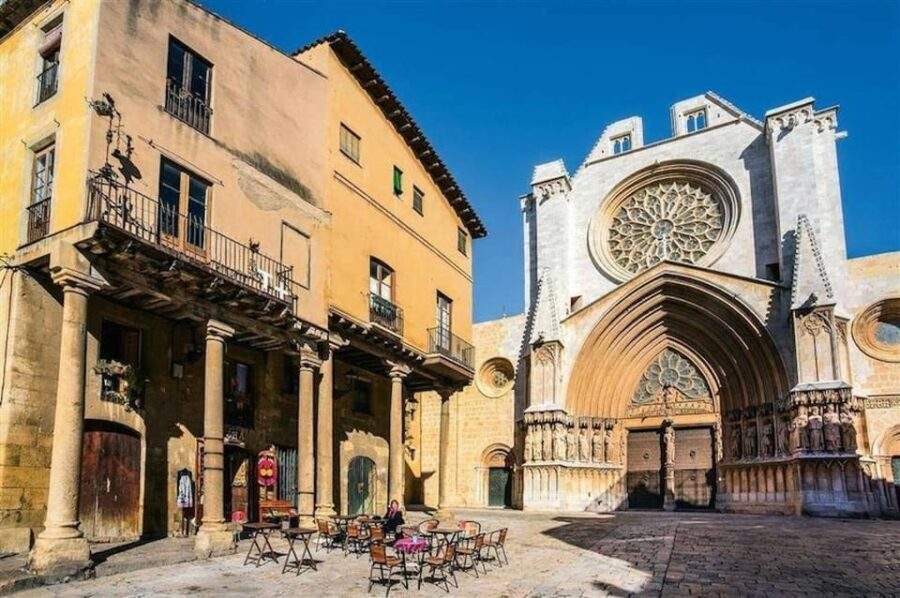 From Barcelona: PRIVATE Sitges & Tarragona Guided Tour - FAQ