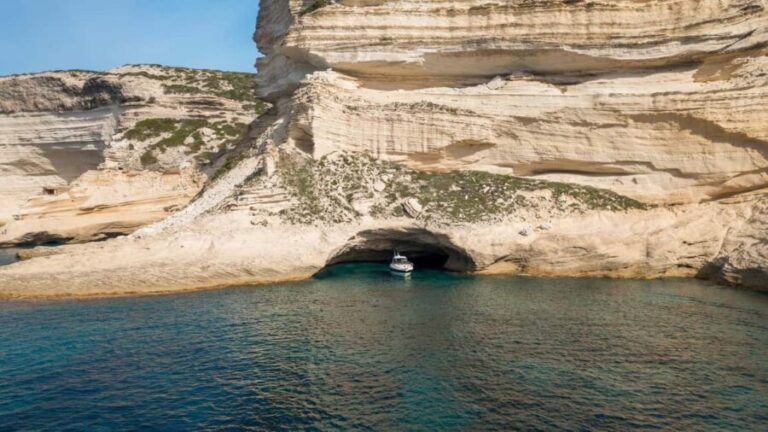 From Bonifacio: Lavezzi Islands Half-Day Boat Tour - Navigating the Stops and Sights