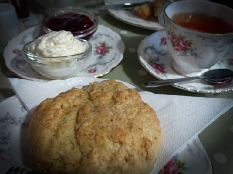 From Brighton: Isle of Wight Full-Day Trip via Portsmouth - What Sets This Tour Apart?