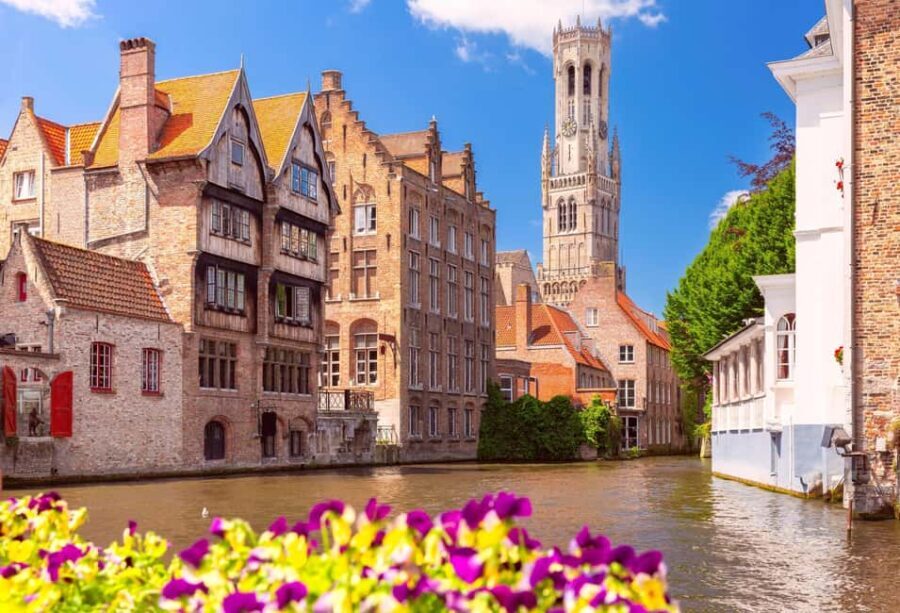 From Brussels: Bruges by Train with Guided Tour & Boat Ride - Exploring Bruges: What the Guided Tour Offers