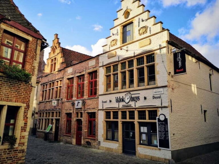 From Brussels: Day Trip to Ghent with Atomium in English - Who Should Consider This Tour?