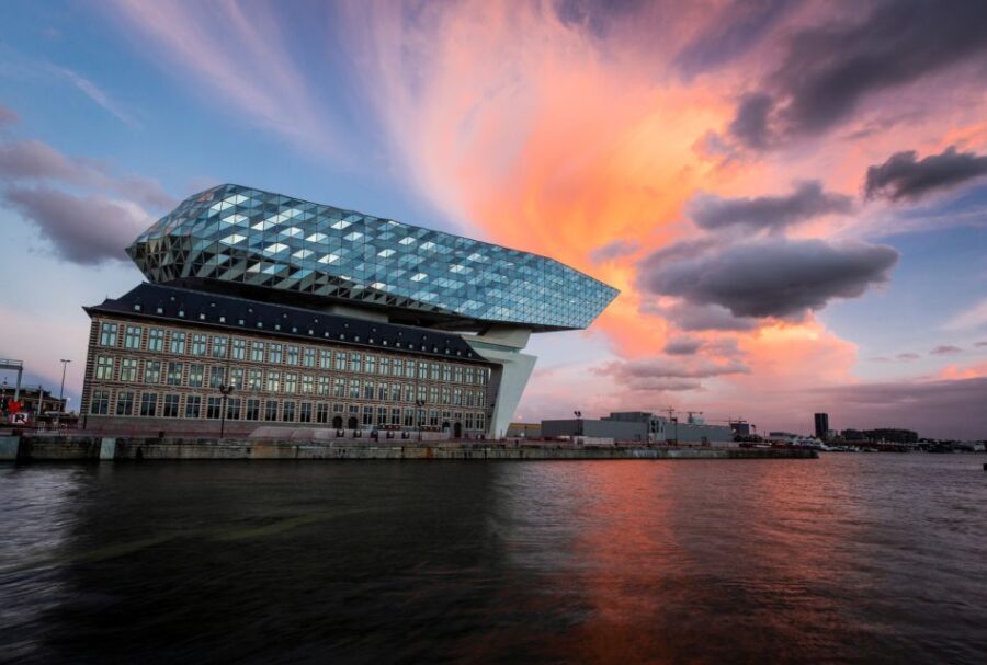 From Brussels: Guided Antwerp City Tour - What the Reviews Say