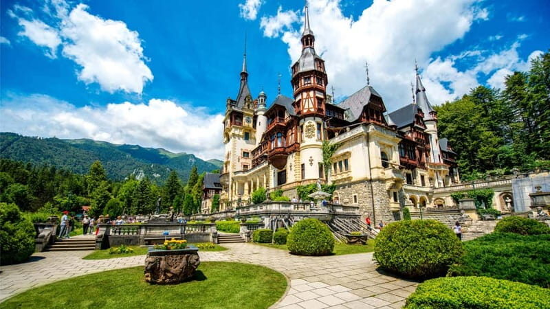 From Bucharest: Dracula's castle, Peles Castle and Brasov - The Value of This Tour