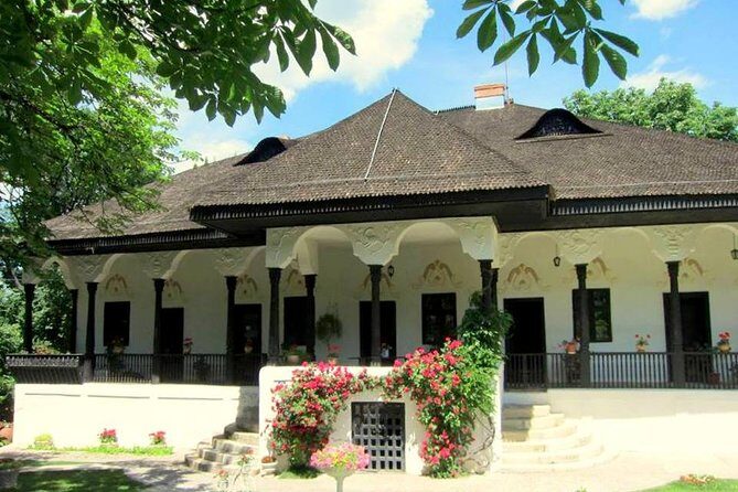 From Bucharest: Exclusive Wine Tasting Tour in Dealu Mare - The Itinerary: A Deep Dive