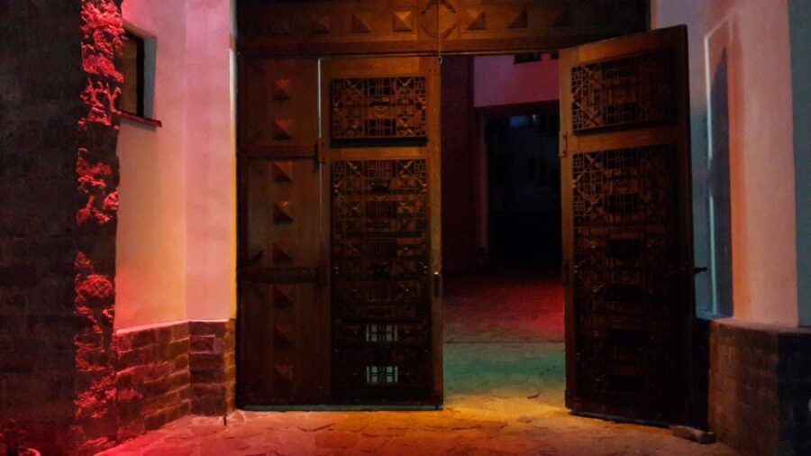 From Bucharest: Multi-City Dracula 8-Day Private Tour - The Practical Side: What’s Included and What’s Not