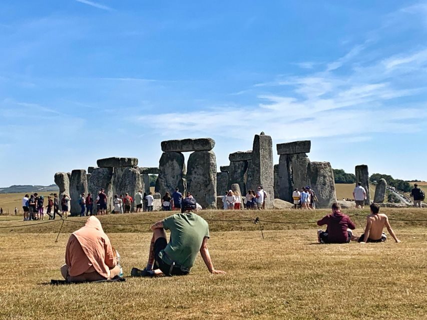From Cambridge: Guided Day Tour to Bath and Stonehenge - Exploring Stonehenge: The Prehistoric Wonder