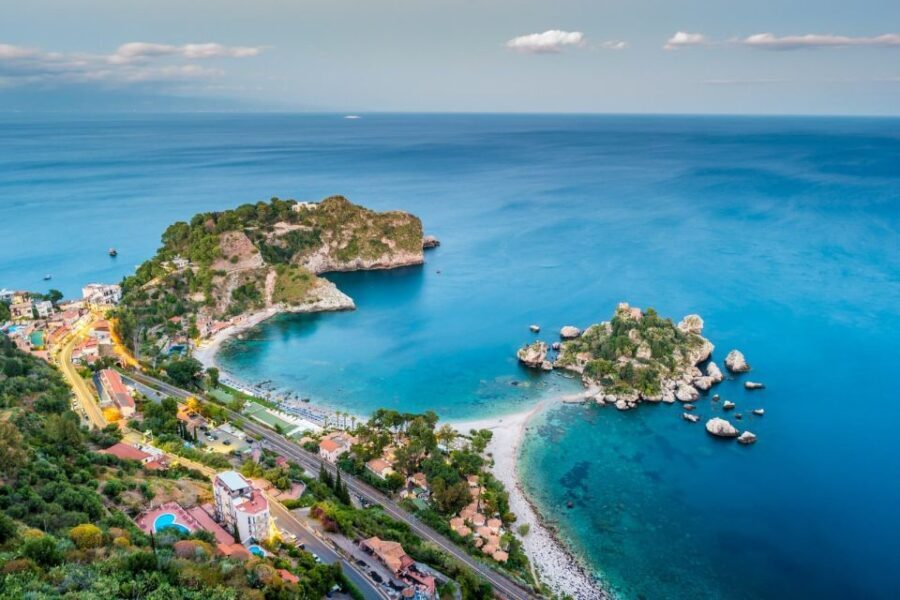 From Catania: Taormina, Isola Bella, and Castelmola Day Trip - The Transport and Overall Experience